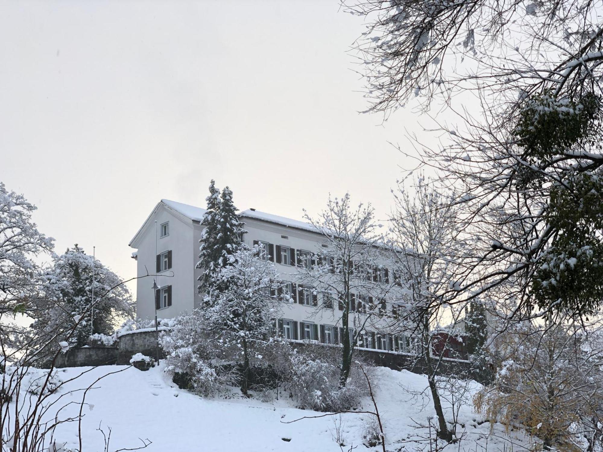 Haus Gutenberg Balzers Bagian luar foto